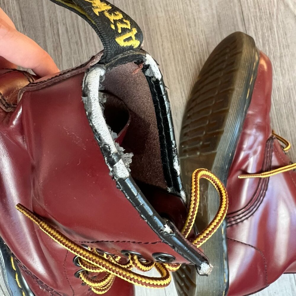 Dr. Martens 1460 Smooth Leather Lace Up Boots Cherry Size W6/M8 - Picture 5 of 7